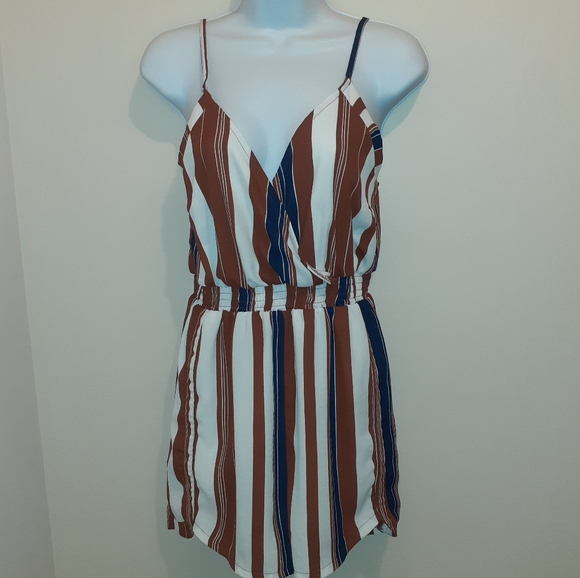 Zaful Pants - 👗3 for $25👚Zaful Striped Playsuit 🇨🇦 Size 8